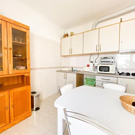 Appartement Retreat With Terrace And View In #1887 Espiche