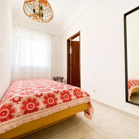 Retreat With Terrace And View In #1887 * Espiche