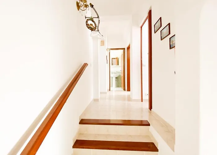 Retreat With Terrace And View In #1887 Espiche