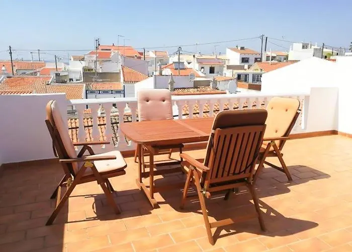 Retreat With Terrace And View In #1887 Espiche