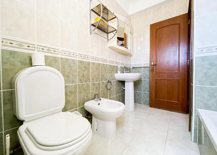 Appartement Retreat With Terrace And View In #1887