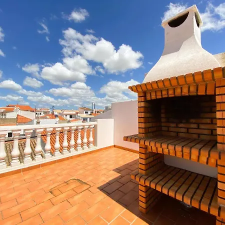 Retreat With Terrace And View In #1887 Apartamento